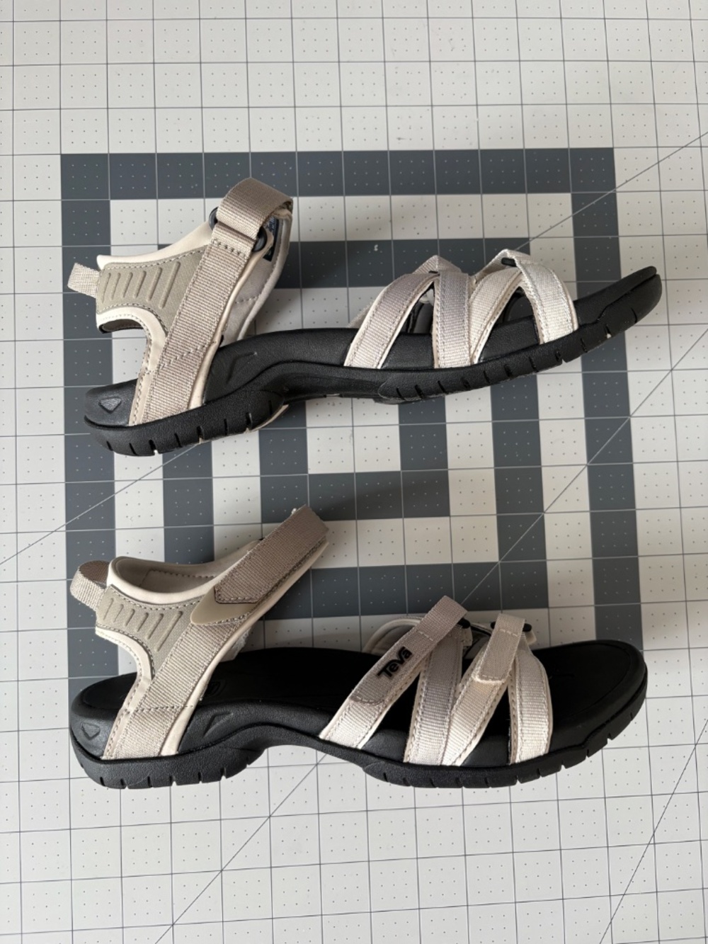 Teva Tirra Sandal - Picture 3 of 8